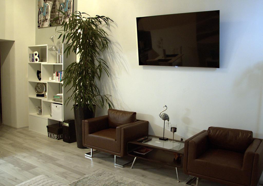 Apartment Centrum Number 8 โปปรัด ภายนอก รูปภาพ